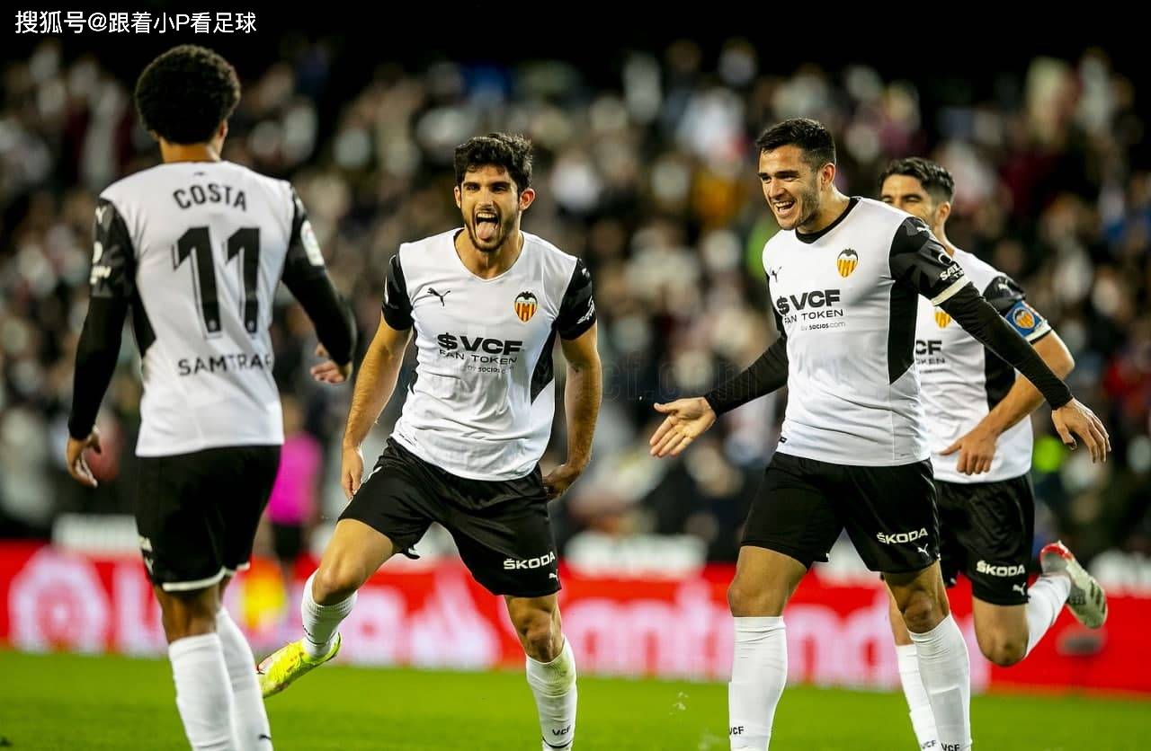 爱游戏体育包含今晨瓦伦西亚豪取连胜——NBA总决赛节点到来；管理层满意；资深球员宣示担当的词条