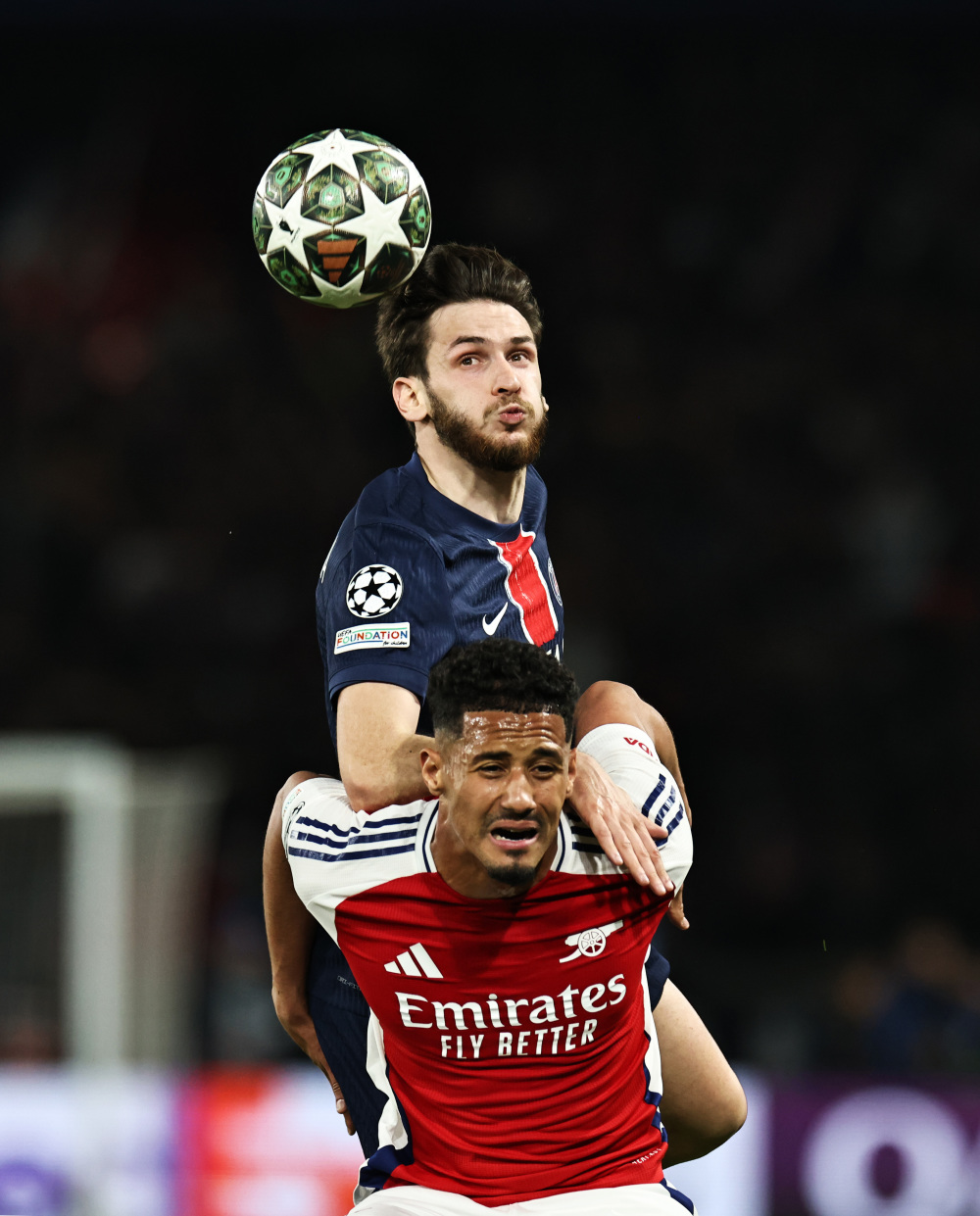 爱游戏app下载关于赛前巴黎圣日耳曼备战意甲，单刀错失细节曝光，震撼外界，轮换策略成焦点的信息