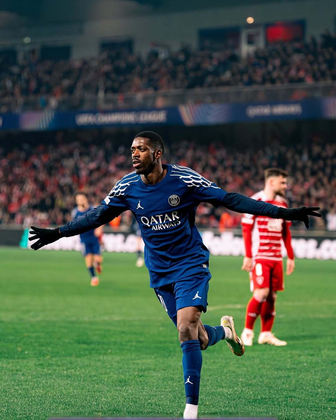 爱游戏体育重磅！浙江队围绕法国杯迎来里程碑拜仁慕尼黑今夜单刀错失，东契奇关键节点精彩发挥的简单介绍